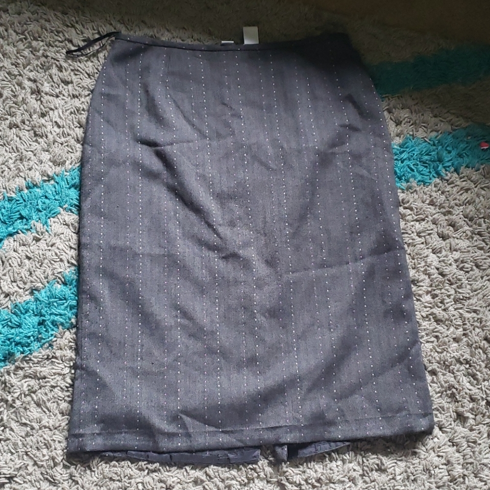 Gray Pencil skirt
